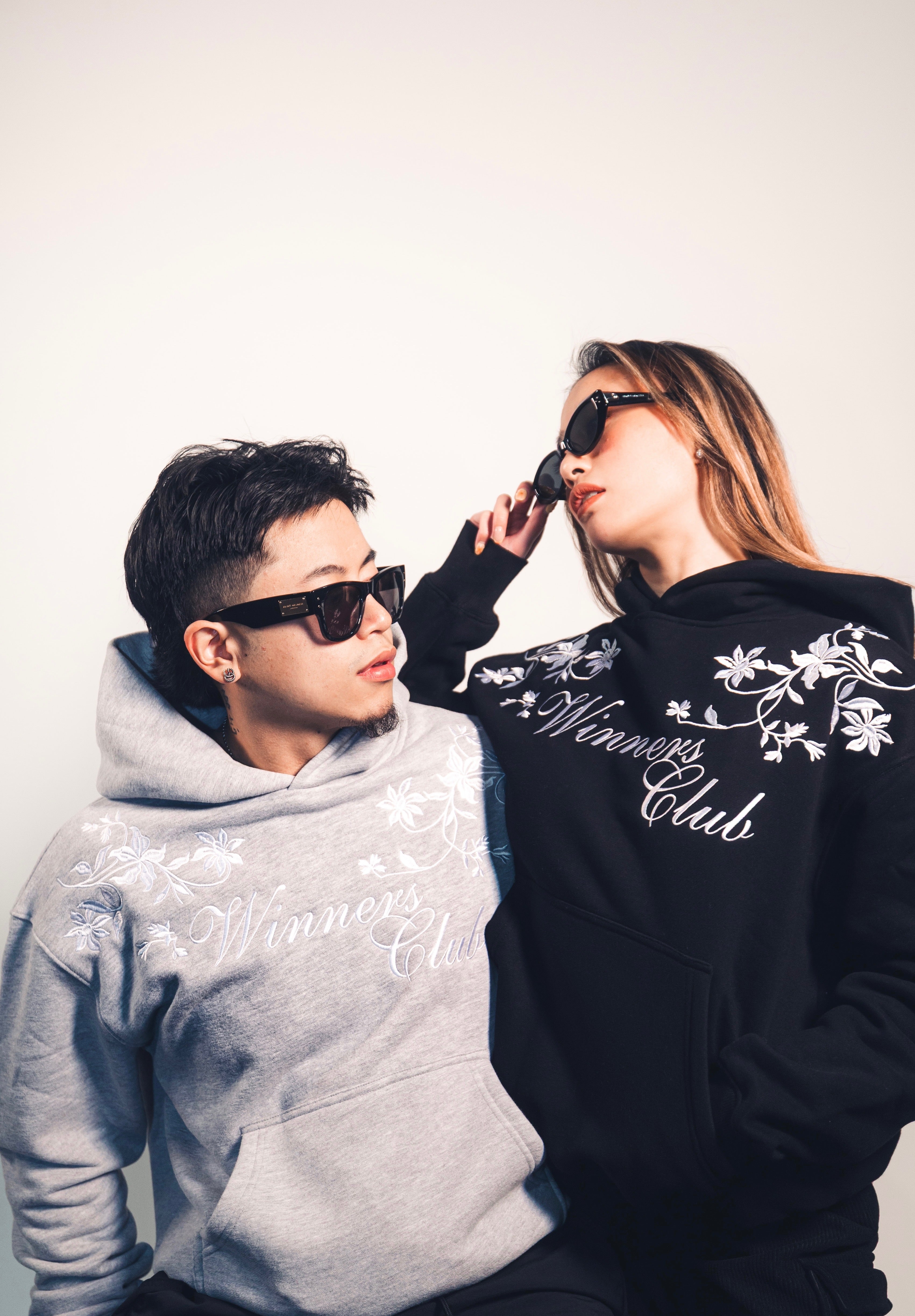 EMBROIDERED FLORAL HOODIE (STONE)